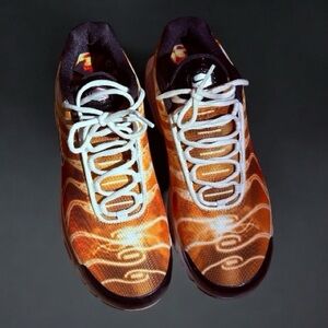 Nike Vibrant Orange Athletic Shoes